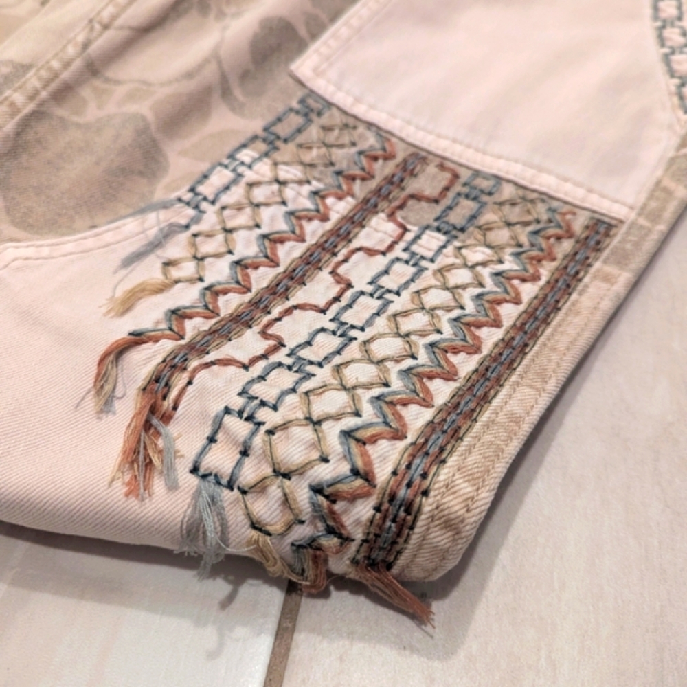 Anthropologie Pilcro Wanderer Jeans Pants Floral Patterned Embroidered 27 Nwot - Picture 6 of 14